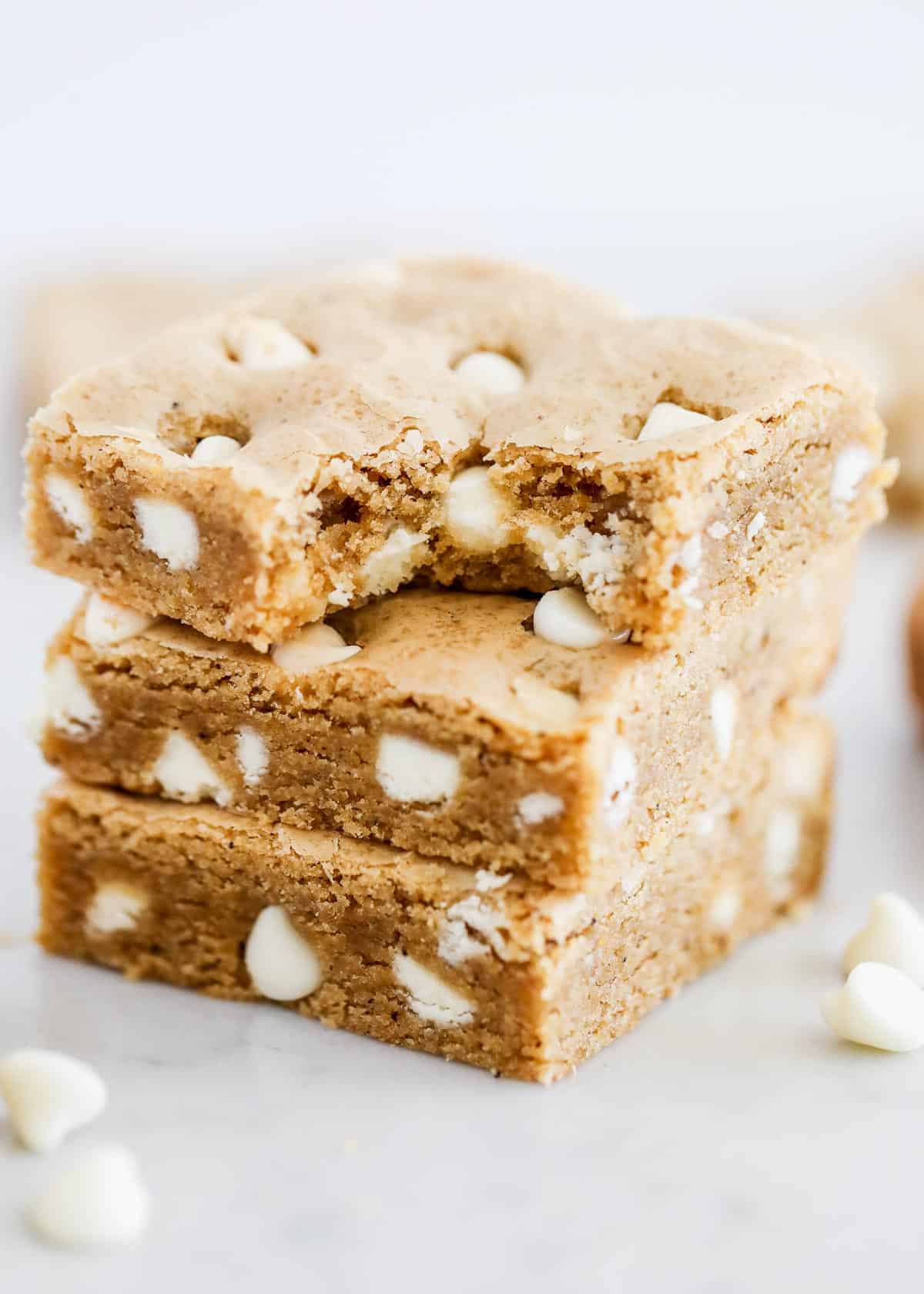 Unlock Nutty Perfection: Brown Butter Blondies with Sea Salt